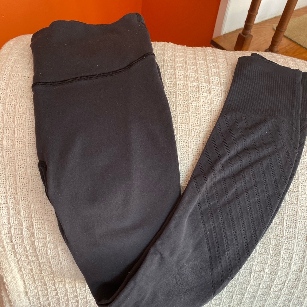 Lululemon Enlighten tight size sm
